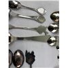 Image 12 : Collectors Spoons