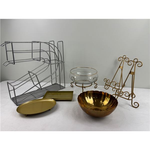 Home Organizers and Decor