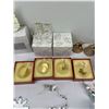 Image 5 : Christmas Collectibles & Decor