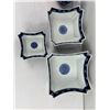Image 4 : Blue & White Bombay Ceramics