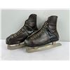 Image 1 : Vintage Children's Bauer Skates