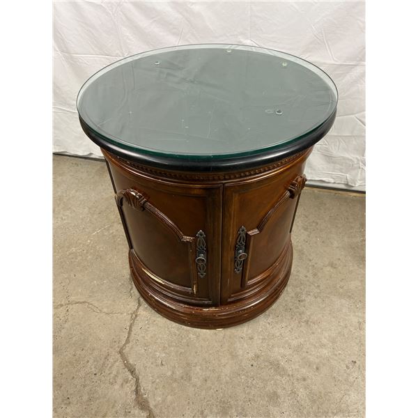 Round End Table with Storage
