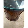 Image 5 : Round End Table with Storage