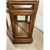 Image 3 : Lighted Curio Cabinet