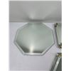 Image 4 : Mirrored Decor
