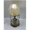 Image 1 : Brass & Crystal Table Lamp