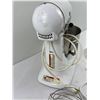 Image 4 : Kitchen Aid Stand Mixer