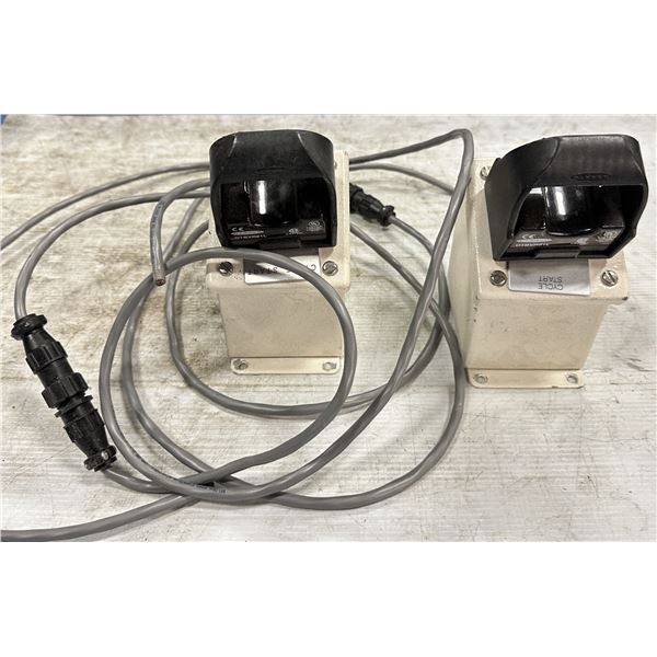 (2) Banner #OTBVR81L Optical Palm Touch Button Units