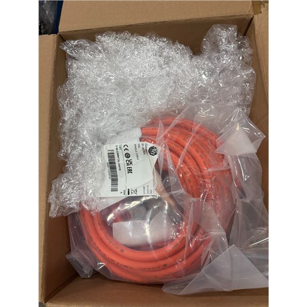 (2) Allen Bradley #2090-CSBM1DE-14AF25 Single Cables 25 Meter Kinetix