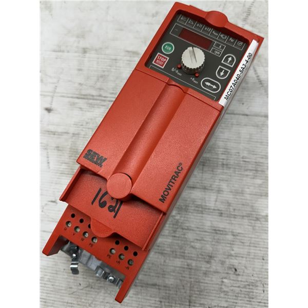 Sew Eurodrive #8272530Type MC07A040-5A3-4-00 Movitrac Inverter