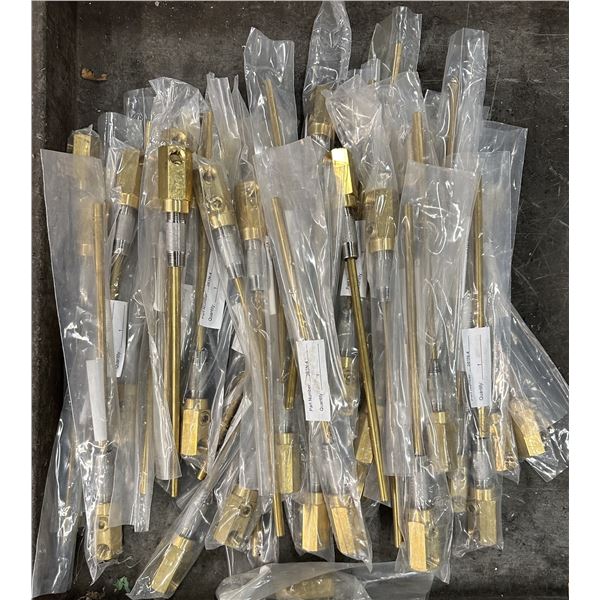 Lot of DME #381N-4 Nipple Type Cascade 3/8" NPT 381N4