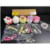 Image 1 : 12PC Hello Kitty & Friends Squishies/Keychains/Sticker Set - New in Box