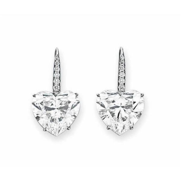 Gold & White Heart Diamond 4.25 Cts Earrings
