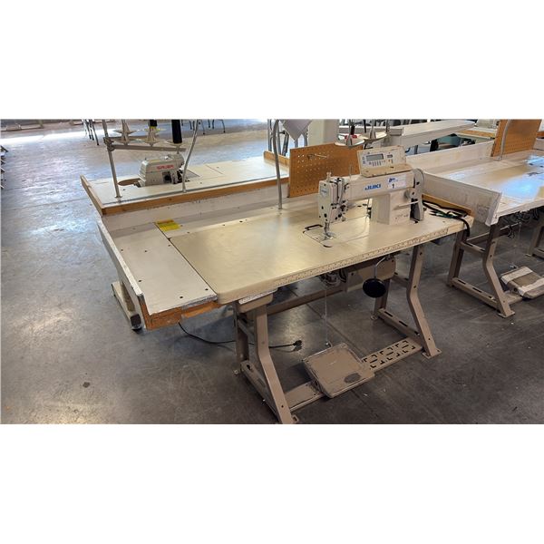 JUKI DLN-5410N-7 HIGH-SPEED, 1-NEEDLE, NEEDLE-FEED, LOCKSTITCH INDUSTRIAL SEWING STATION