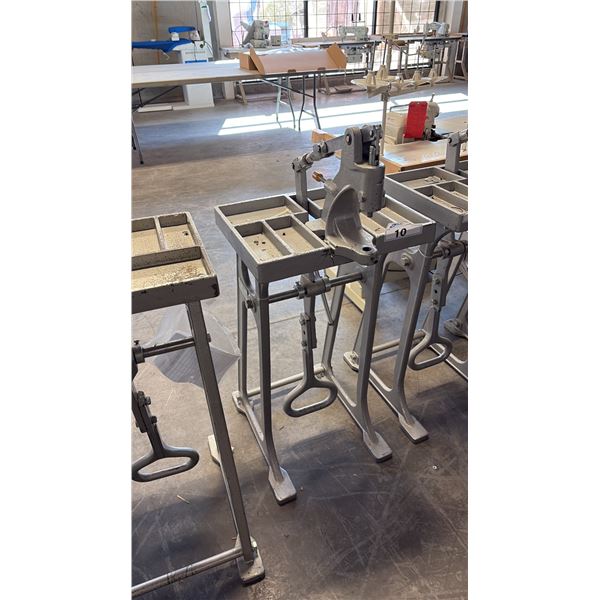 EYELETS INSERT INDUSTRIAL KICK PRESS