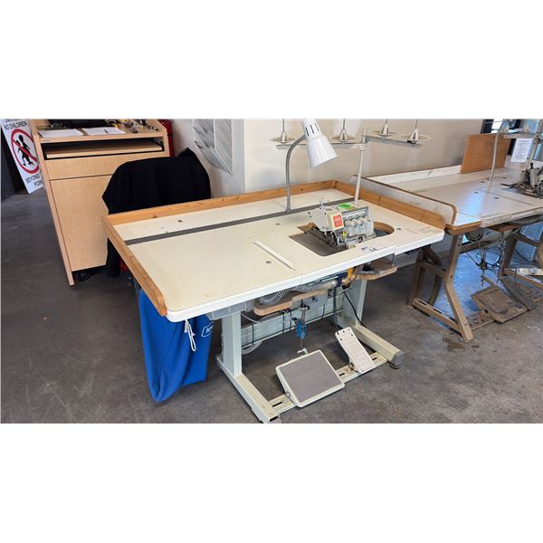 SIRUBA 757K-516M2-35 HIGH-SPEED, 2-NEEDLE, 5-THREAD INDUSTRIAL OVERLOCK STATION