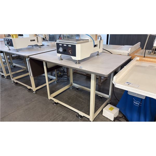 DROP-LEAF SEWING CRAFT TABLE D44" X W60" X H32"