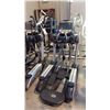Image 1 : TRUE XS1000 COMMERCIAL-GRADE 3-IN-1 ELLIPTICAL TRAINER