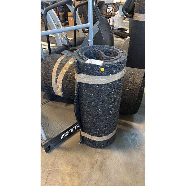 BLACK RUBBER GYM FLOORING