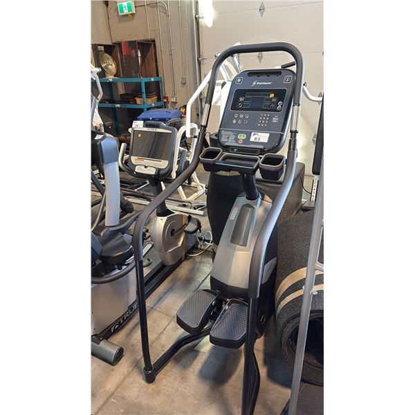 STAIRMASTER FREECLIMBER SERIES PREMIUM COMMERCIAL-GRADE STAIR-STEPPER