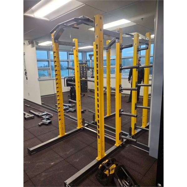 FREEMOTION FITNESS HEAVY-DUTY FRAME POWER RACK