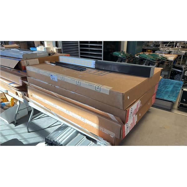 FLUENCE SPYDR 2I HIGH-PERFORMANCE, TOP-LIGHTING LED GROW LIGHT - 4 BOXES