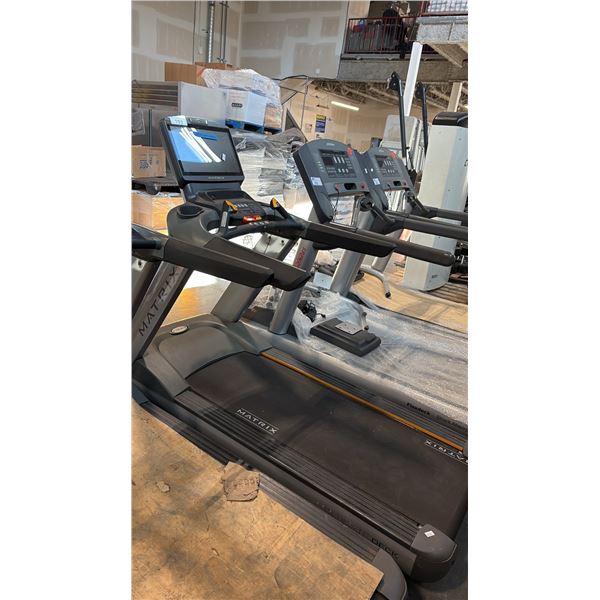 MATRIX ULTIMATE DECK PREMIUM, HEAVY-DUTY TREADMILL DECK SYSTEM