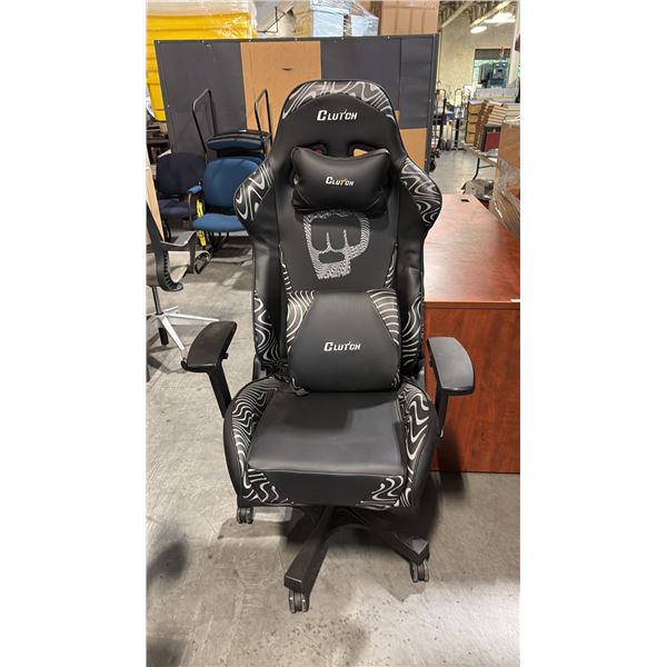 BLACK CLUTCH GAMING CHAIR NEW IN BOX