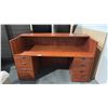 Image 1 : CHERRY 6'X3.5X RECEPTION DESK
