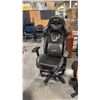Image 1 : BLACK CLUTCH GAMING CHAIR NEW IN BOX