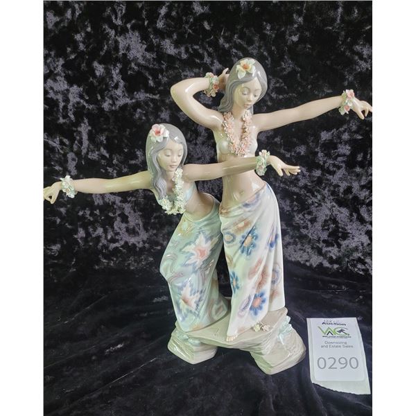 Lladro Tahitian Dancing Girls, note flower missing from the bottom. SC 1 Cat A