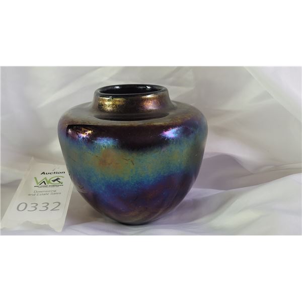 Vintage Glass Vase. SC1 Cat A