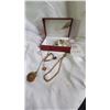 Image 1 : Antique Jewelry SC1 Cat A