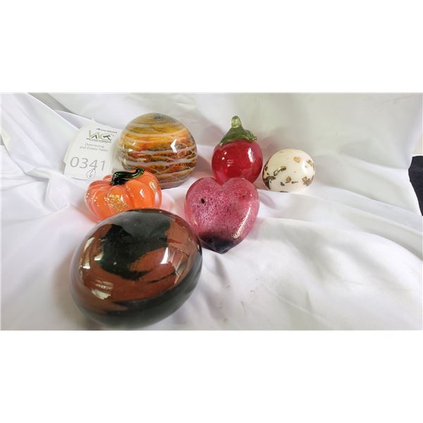 Glass & Stone Paperweights SC1 Cat A