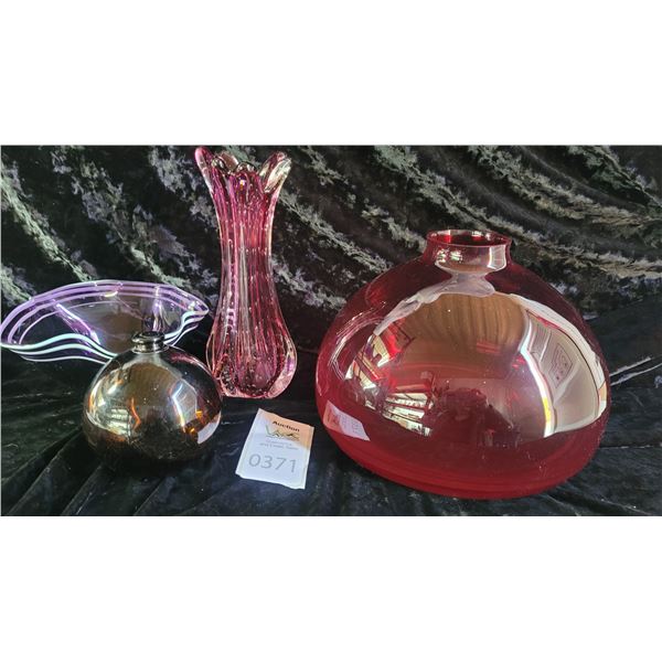 Vintag Glass Vases SC! Cat A