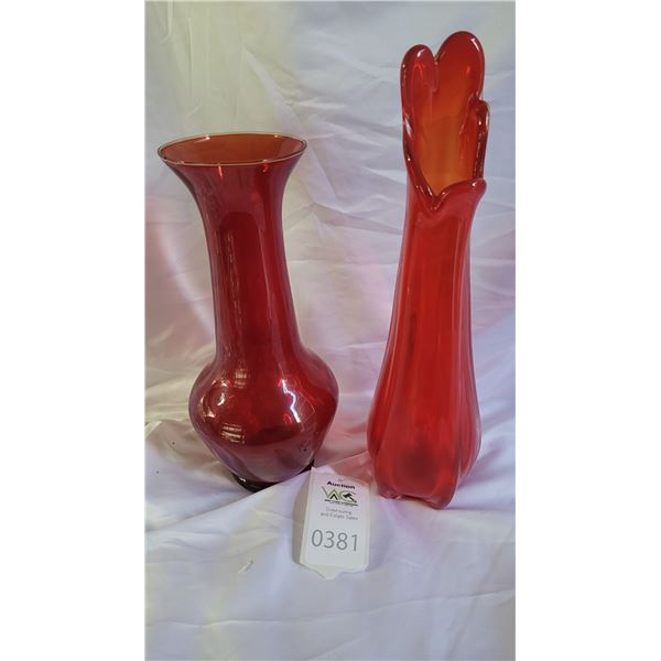 Vintage Red Vases SC1 Cat A