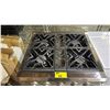 Image 2 : GE MONOGRAM STAINLESS STEEL GAS STOVE WITH ELECTRIC OVEN