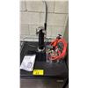 Image 2 : INSIGNIA PORTABLE 2-TAP KEGERATOR/BEVERAGE COOLER