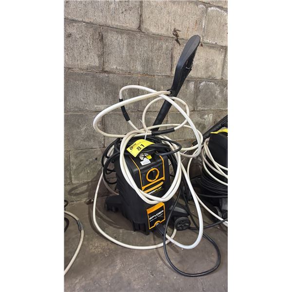 POWERPLAY SPYDER 2000 PSI PRESSURE WASHER W/HOSE & WAND *WORKING CONDITION UNKNOWN/MAY BE MISSING