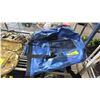 Image 1 : LARGE BLUE EARTH-PAK DRY BAG