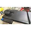 Image 3 : BLACK PORTABLE MASSAGE TABLE