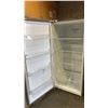Image 2 : FRIGIDAIRE30" WIDE UPRIGHT FREEZER