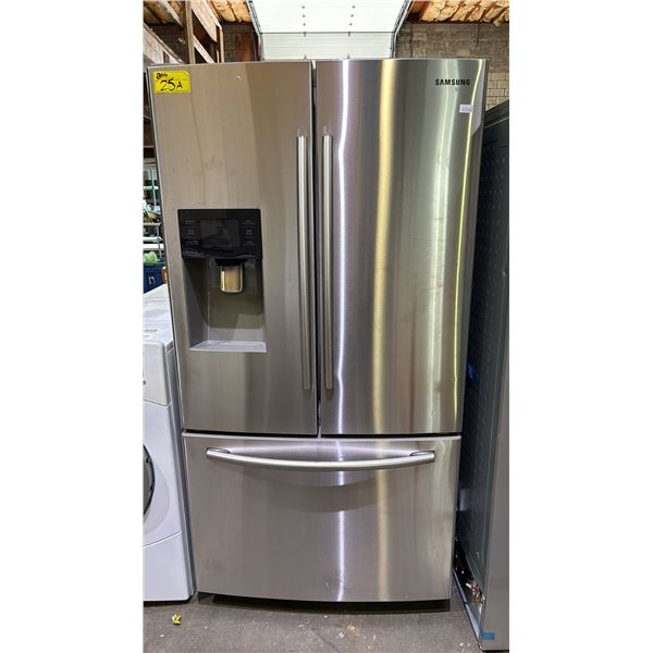 SAMSUNG 36" WIDE FRENCH DOOR FRIDGE WITH BOTTOM FREEZER DRAWER
