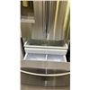 Image 3 : SAMSUNG 36" WIDE FRENCH DOOR FRIDGE WITH BOTTOM FREEZER DRAWER