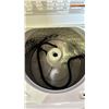 Image 2 : MAYTAG TOP LOAD WASHING MACHINE