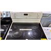 Image 2 : KENMORE ULTRA BAKE ELECTRIC FLAT TOP RANGE WITH OVEN