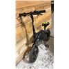 Image 2 : JETSON BLACK ELECTRIC BICYCLE *WORKING CONDITION UNKNOWN/MAY BE MISSING PARTS AND OR PIECES*