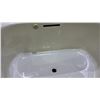 Image 2 : KOHLER BUBBLE TUB *MISSING BLOWER*