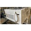 Image 2 : FRIGIDAIRE UNDER CABINET MICROWAVE *WORKING CONDITION UNKNOWN/MAY BE MISSING PARTS AND OR PIECES*