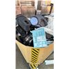 Image 3 : PALLET OF ASSORTED VACUUMS (UNKNOWN WORKING CONDITION, MAY BE MISSING PARTS & PIECES)